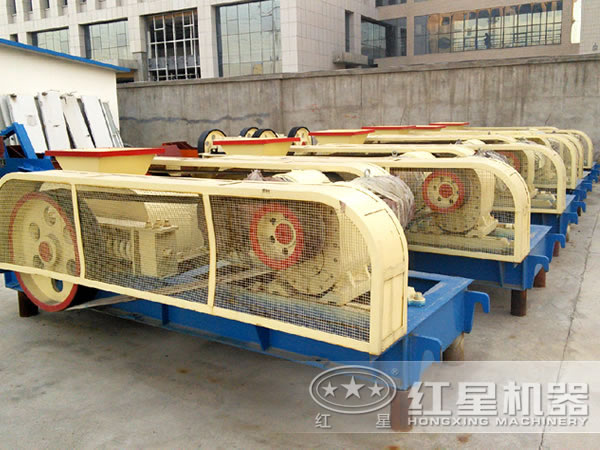 對輥式破碎機投資前景如何